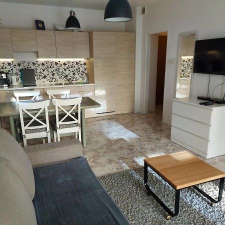 Apartament Portowy Z Garazem, Ul Towarowa Kolobrzeg Dış mekan fotoğraf