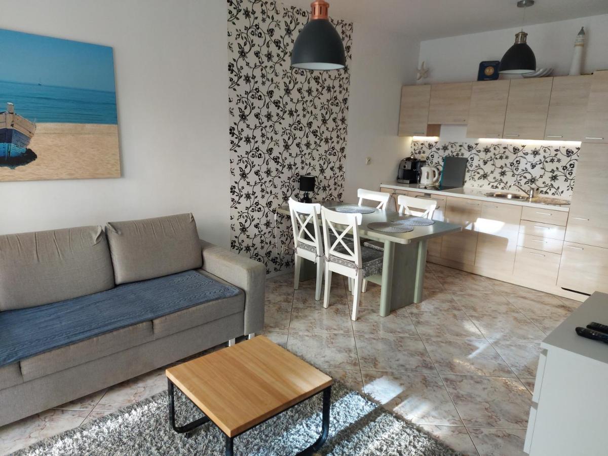 Apartament Portowy Z Garazem, Ul Towarowa Kolobrzeg Dış mekan fotoğraf