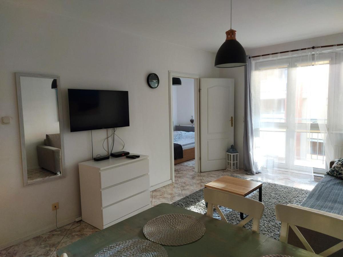 Apartament Portowy Z Garazem, Ul Towarowa Kolobrzeg Dış mekan fotoğraf